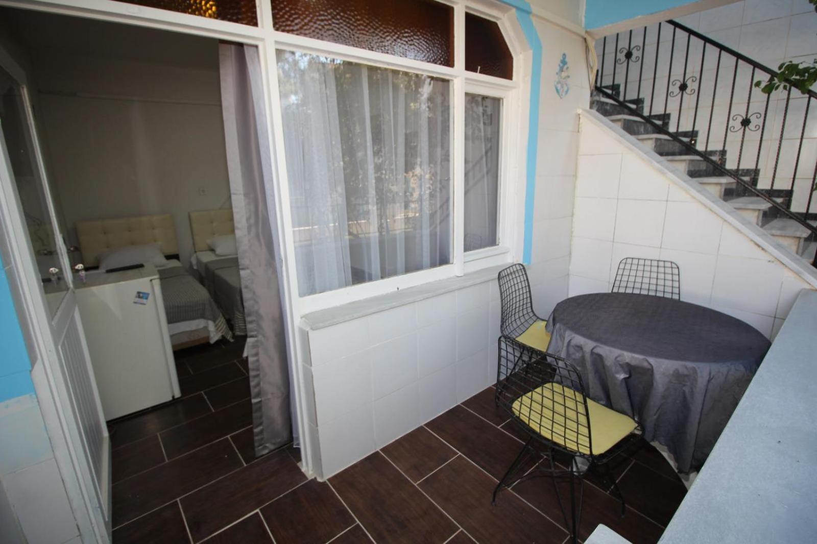 Avsa Guenes Otel Türkeli Exterior foto