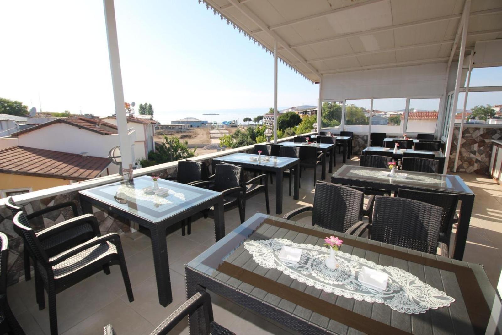 Avsa Guenes Otel Türkeli Exterior foto